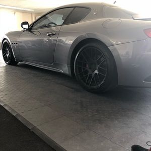 Meet your Posher, George